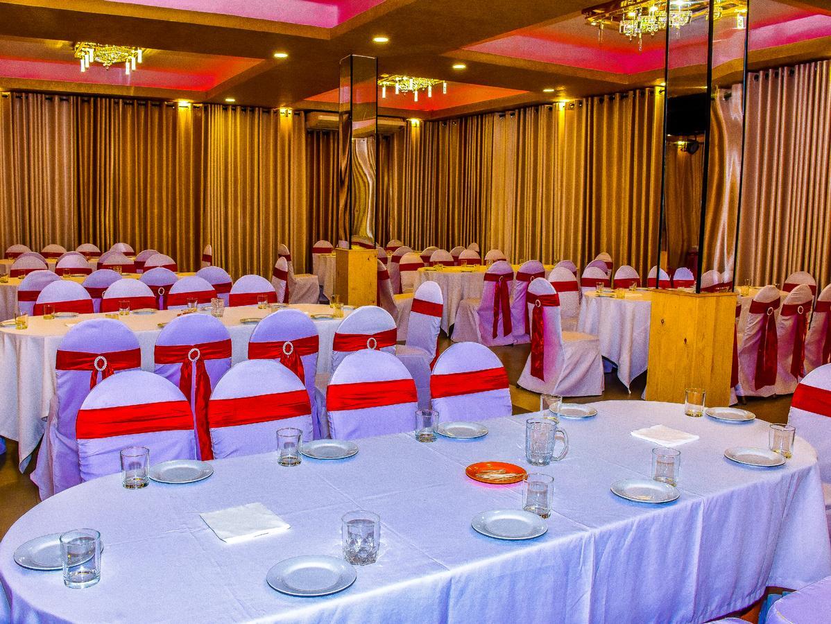 Capitalcity Hotel Badulla Bagian luar foto