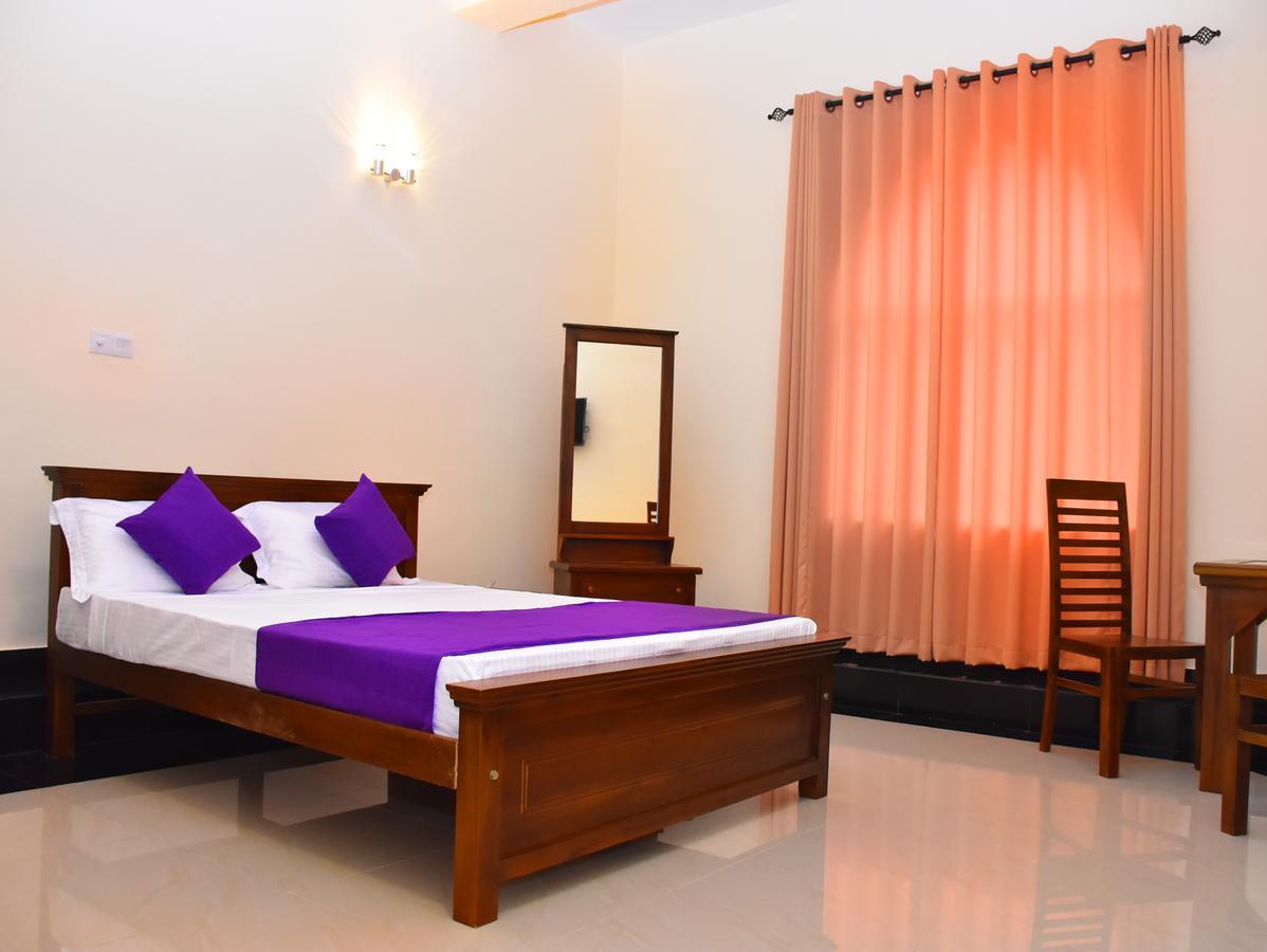Capitalcity Hotel Badulla Bagian luar foto