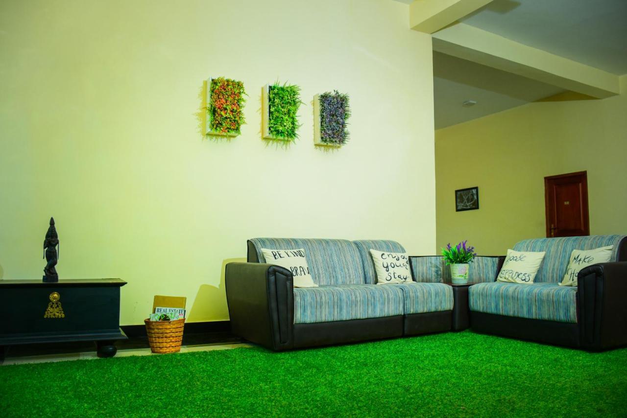 Capitalcity Hotel Badulla Bagian luar foto